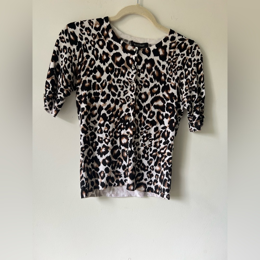 White House Black Market Leopard Print Button Front Cardigan Top XS - Picture 6 of 6